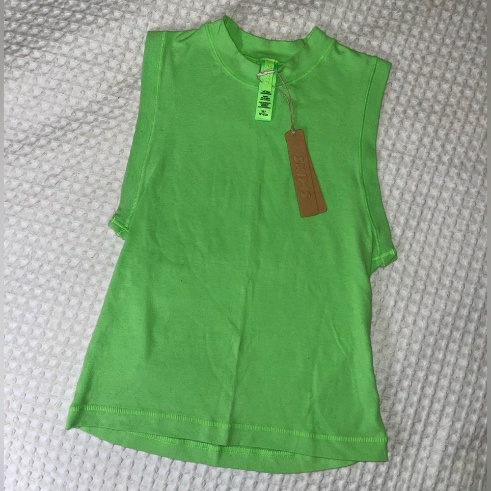 Skims mock neck tank nwt 💚